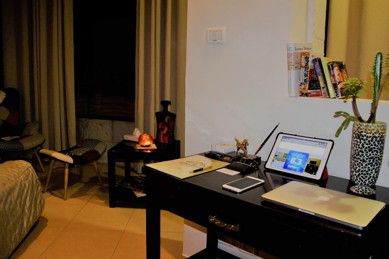 Deluxe Double Room,664632621:JPEG